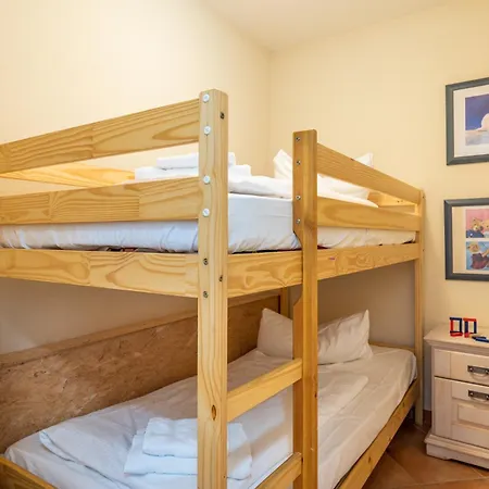 - We Prorer Wiek 1 Appartement *